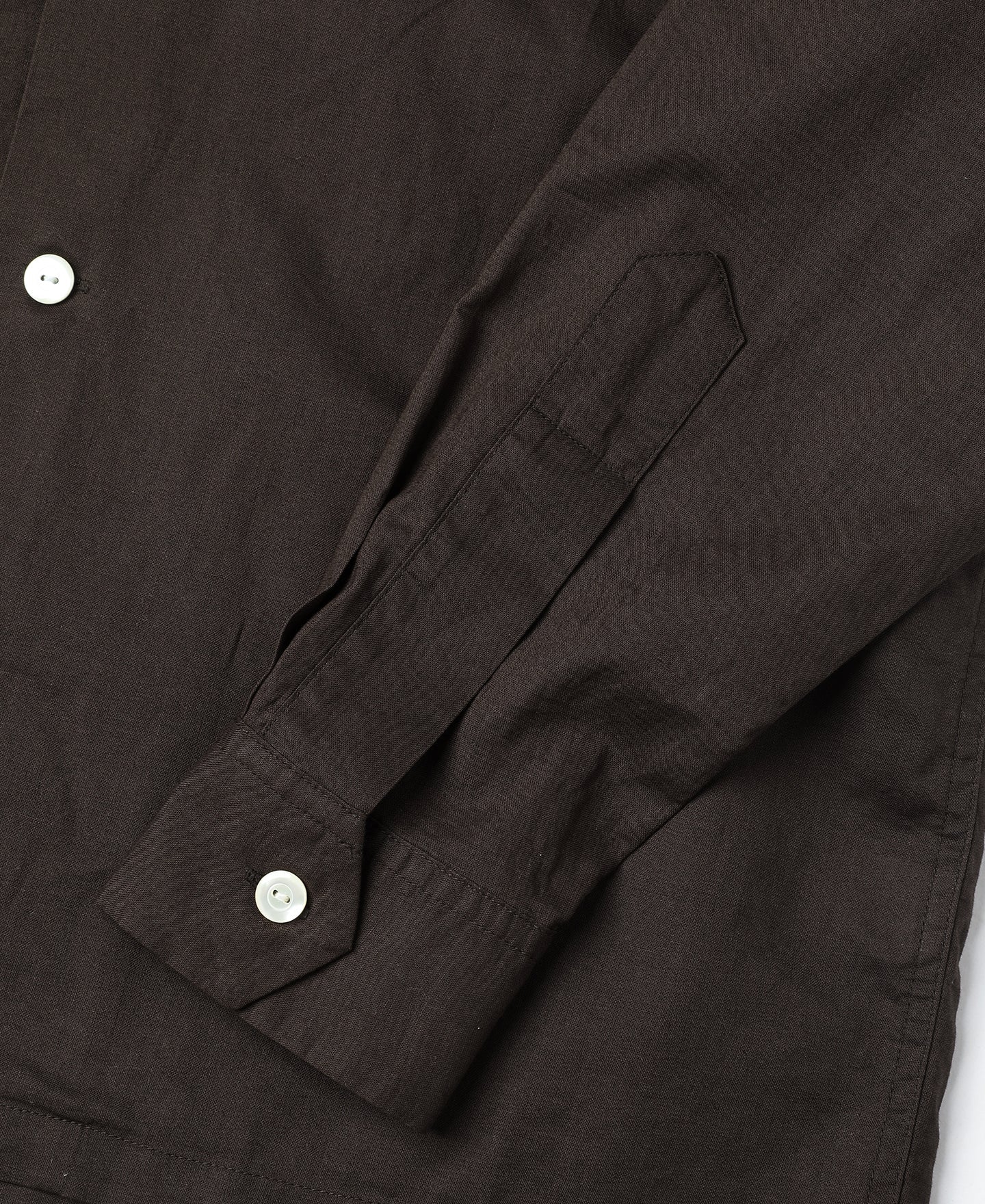 Lot 220L 1940s Linen-Cotton Open Collar Shirt - Dark Brown