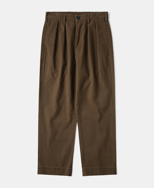 Classic Fit Two-Pleated Chino - Brown