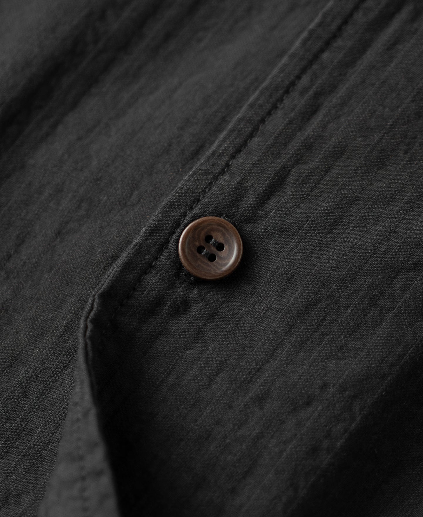 Italian Collar Salt-Shrunk Shirt - Black