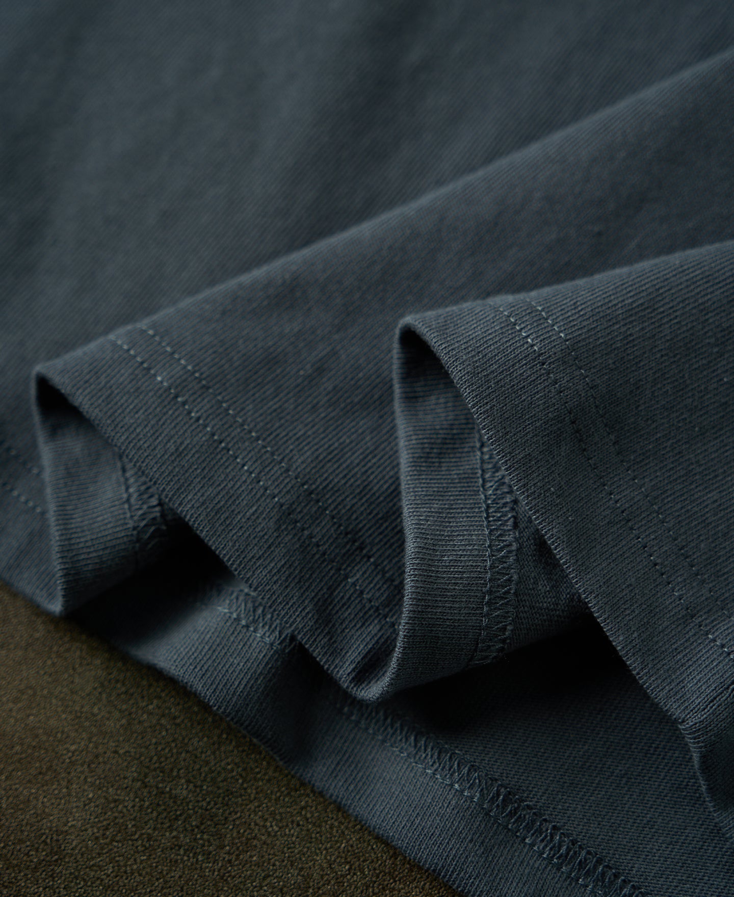 1990s Heavyweight Cotton Jersey Boxy T-Shirt - Gray Blue