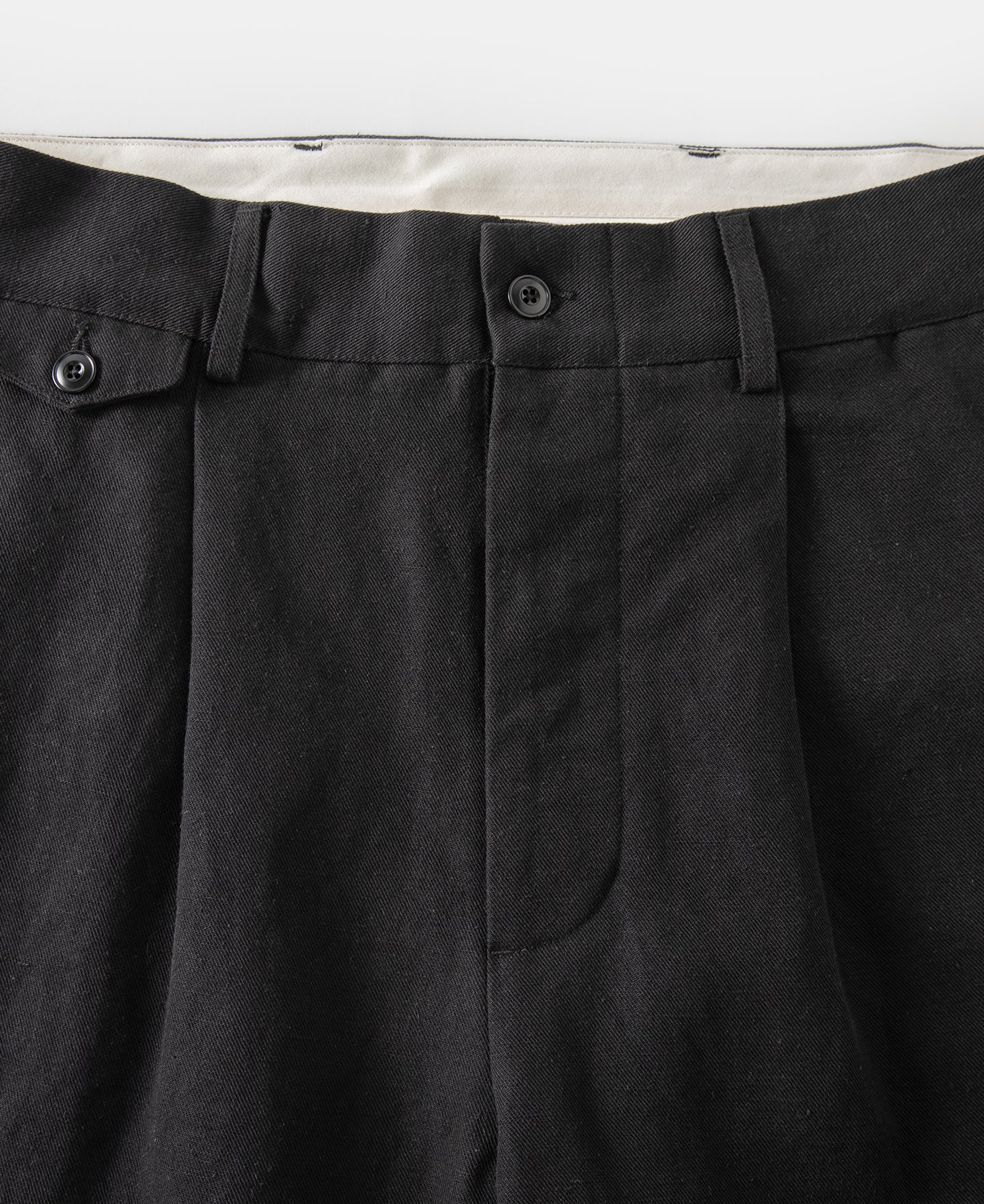 Textured Linen-Cotton Blend Trousers – Black