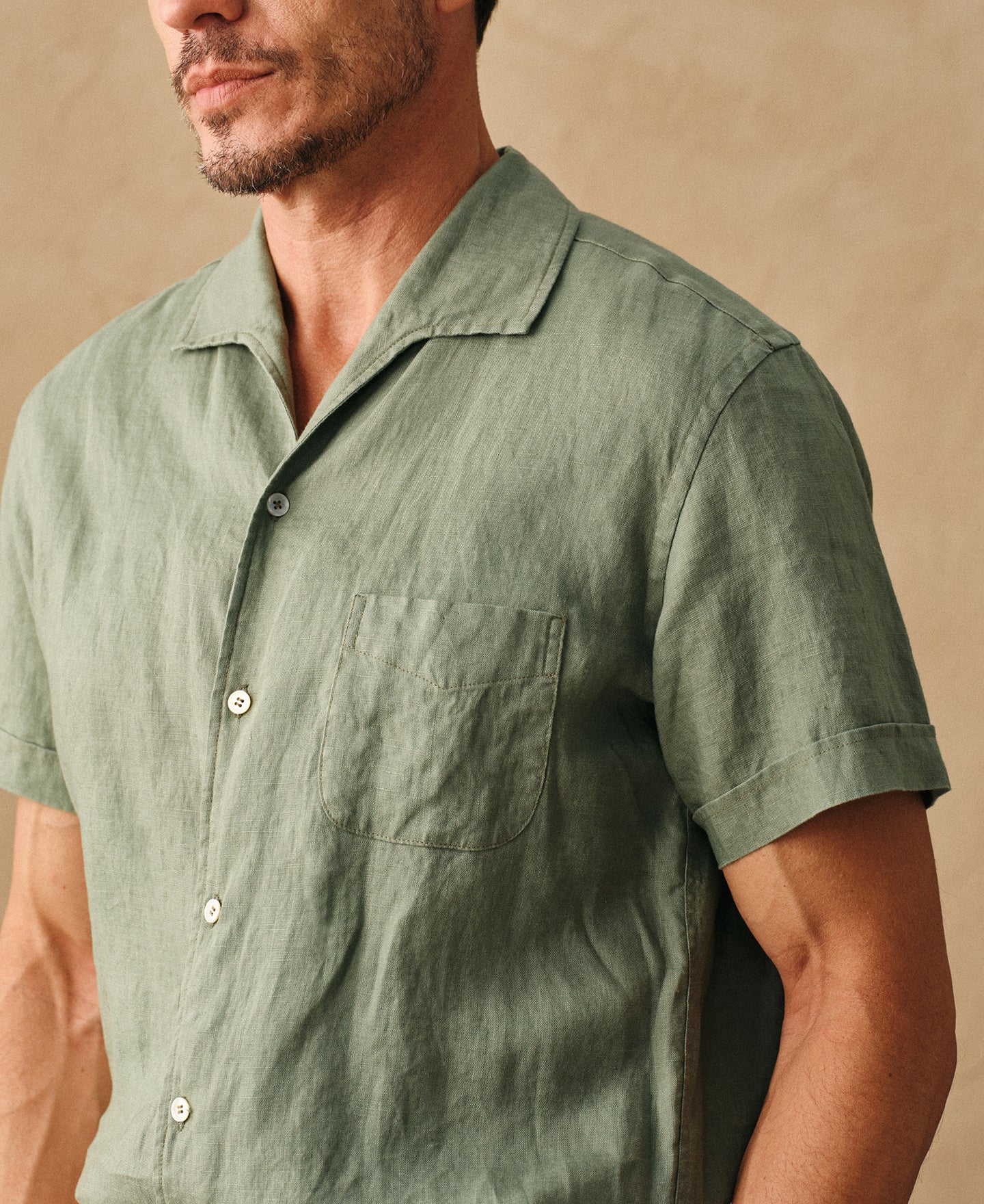 1950s Italian Collar Linen Short Sleeve Shirt - Sage