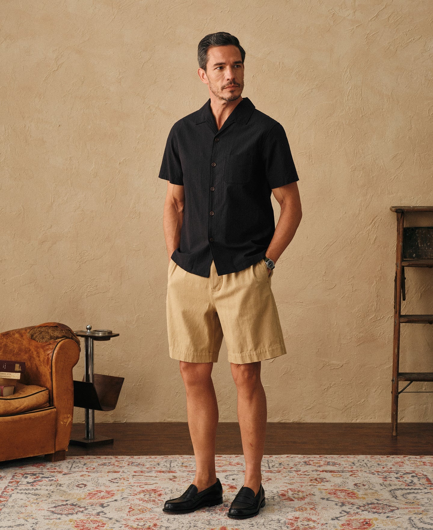 Italian Collar Salt-Shrunk Shirt - Black