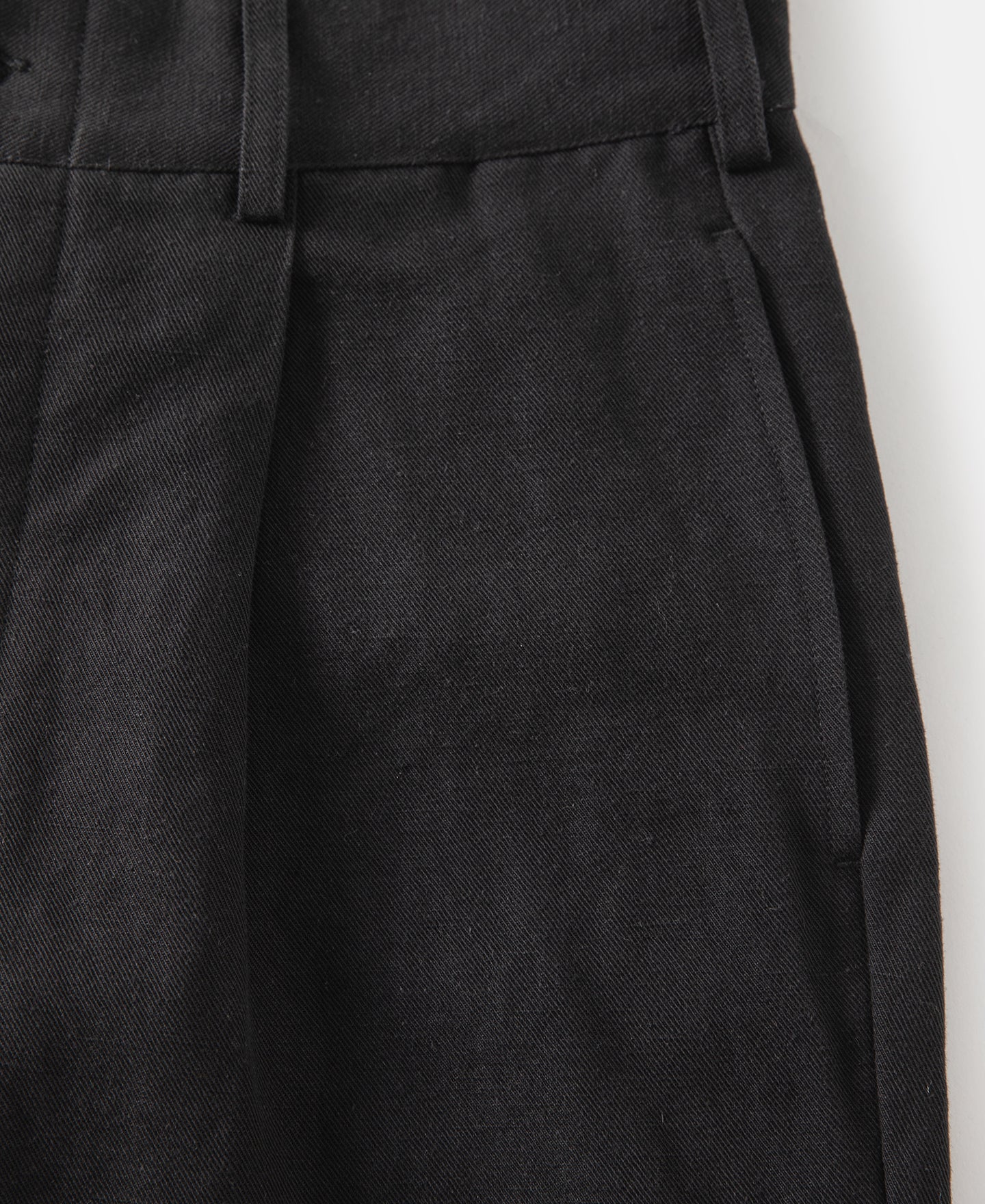 Textured Linen-Cotton Blend Trousers – Black